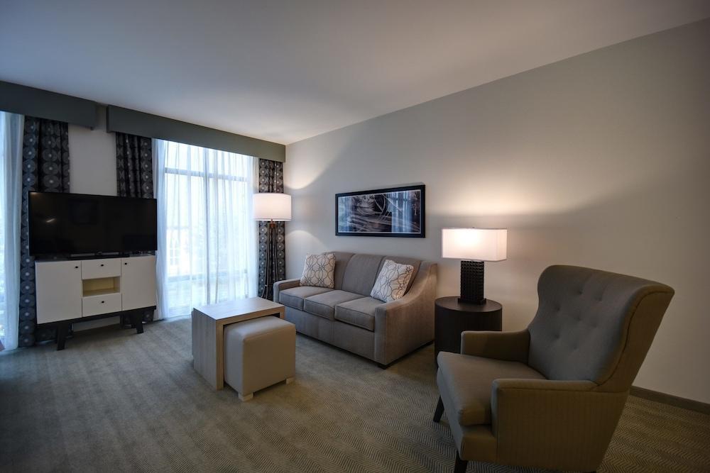 Homewood Suites By Hilton Greenville Downtown Ngoại thất bức ảnh